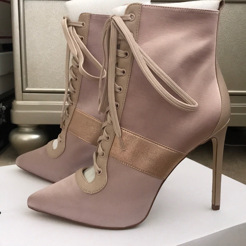 New Shoes!! Blush Pink Laced Booties
